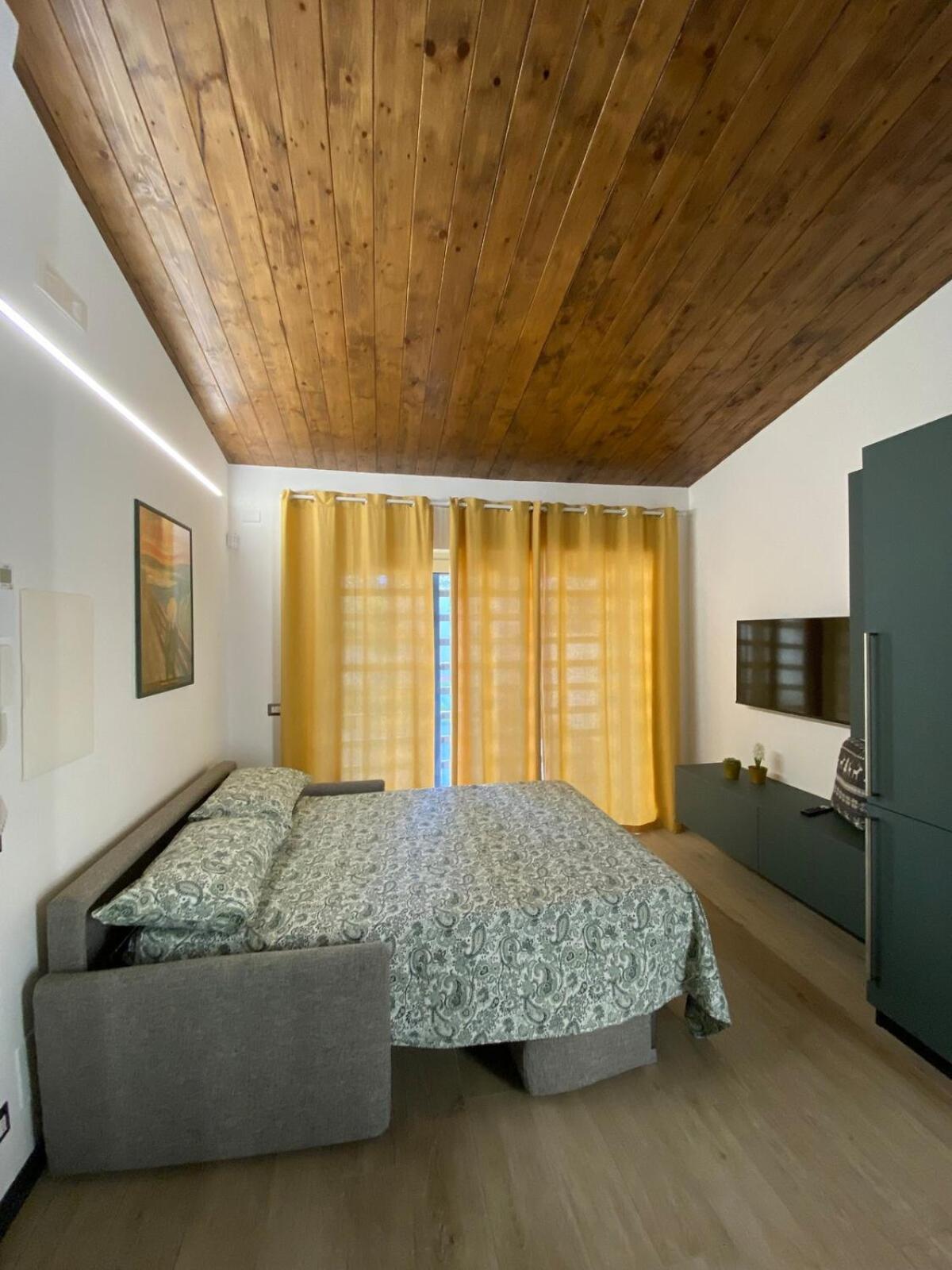 Villino Ancillotto With Garden And Parking Motorcycle Space Rome Exterior photo